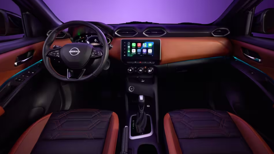 نسخه فرمان چپ نیسان مگنایت